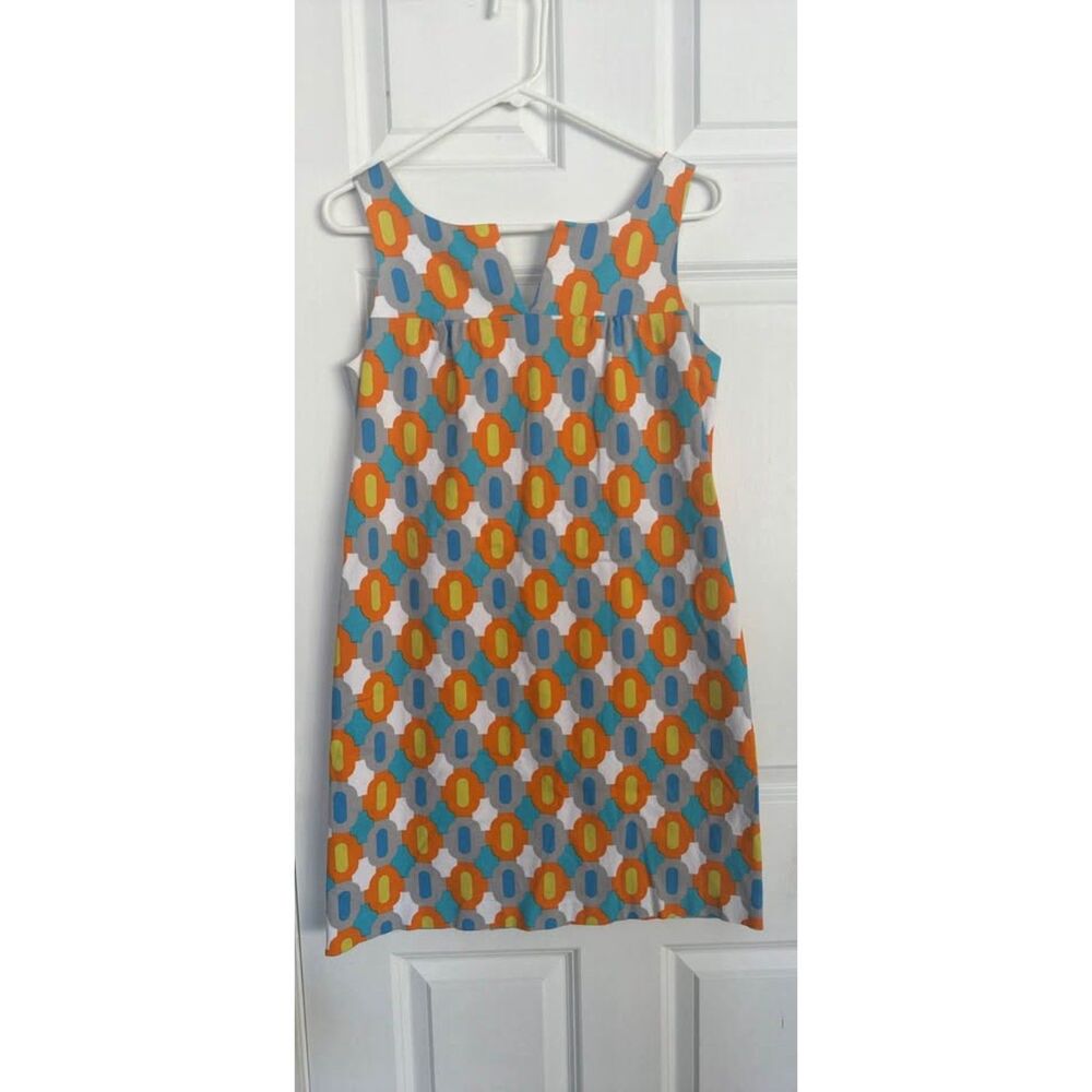 Colorful size 4 retro dress with pockets
